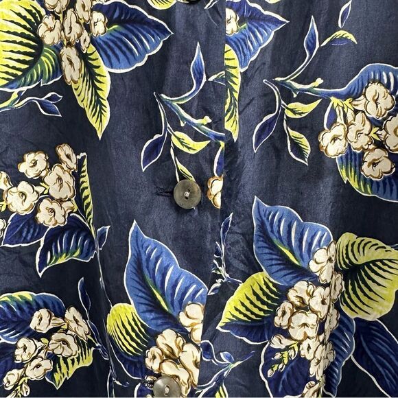 The Avenue Size 26/28 100% Silk Blue and Tan Floral Print Button Front Blouse - Picture 6 of 8